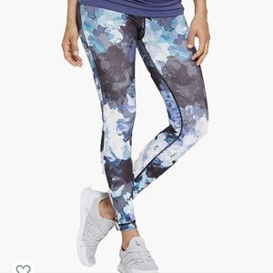Ingrid & Isabel Women's Maternity Floral Print Active Leggings